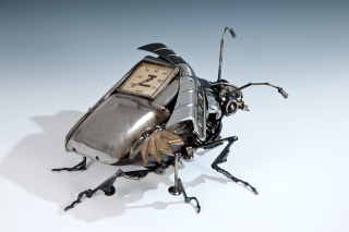 Illustration for article titled These Sculptures Turn Car Parts Into An Entire Animal Kingdom